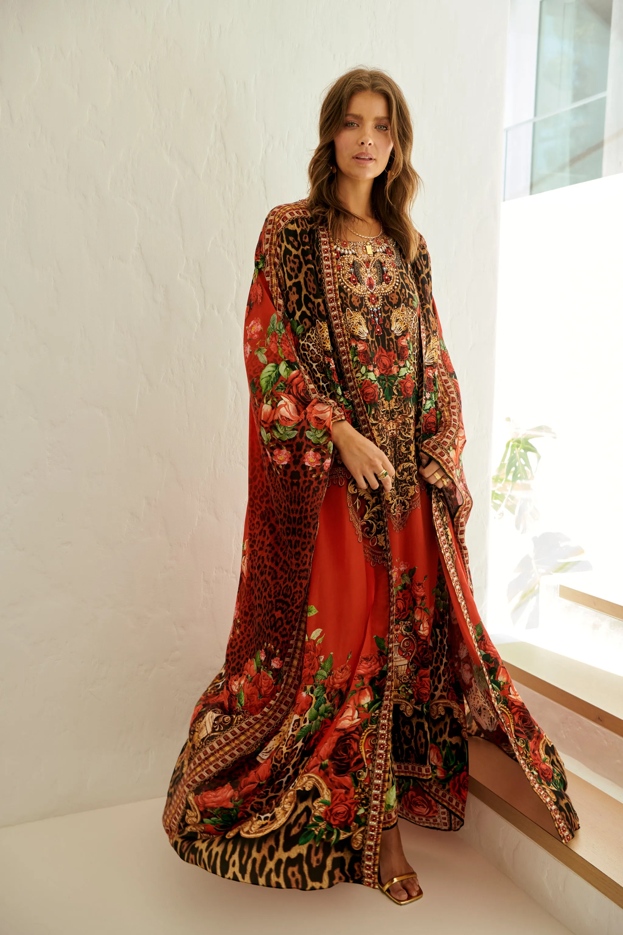 LEOPARDESS LONG CAPE